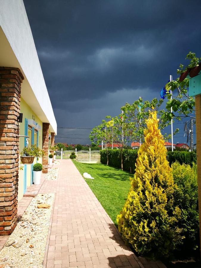 Casa Ana Hotel Vama Veche Ngoại thất bức ảnh